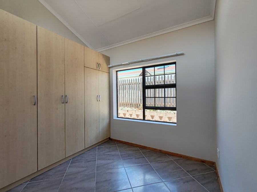 3 Bedroom Property for Sale in Seemeeu Park Western Cape